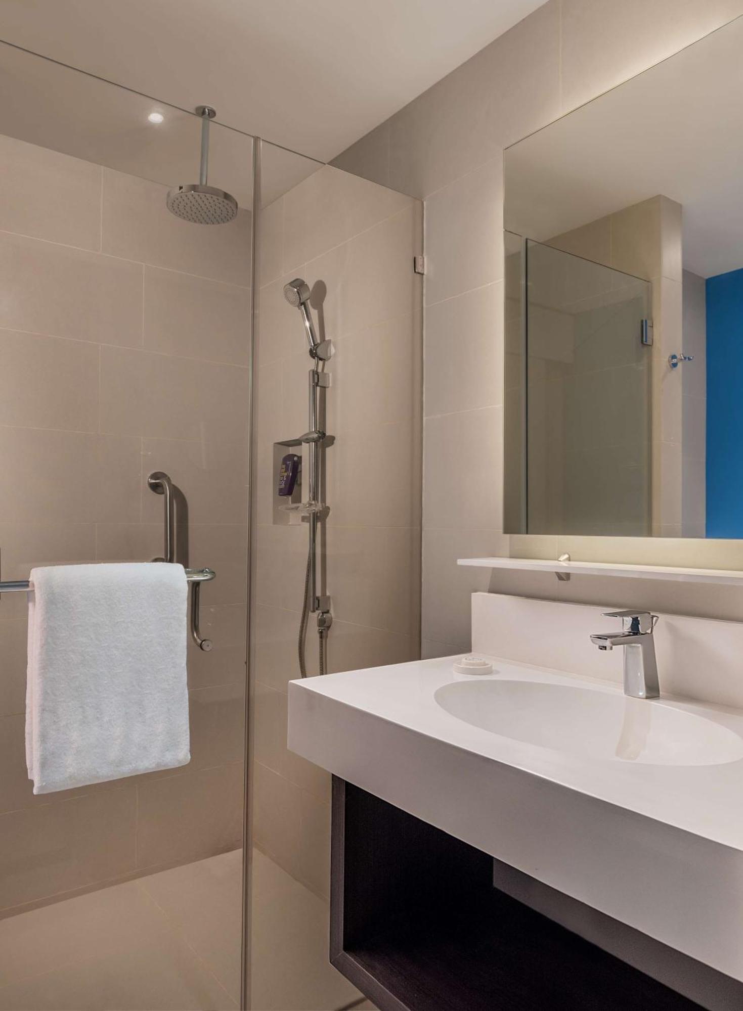 Park Inn By Radisson Iloilo Luaran gambar