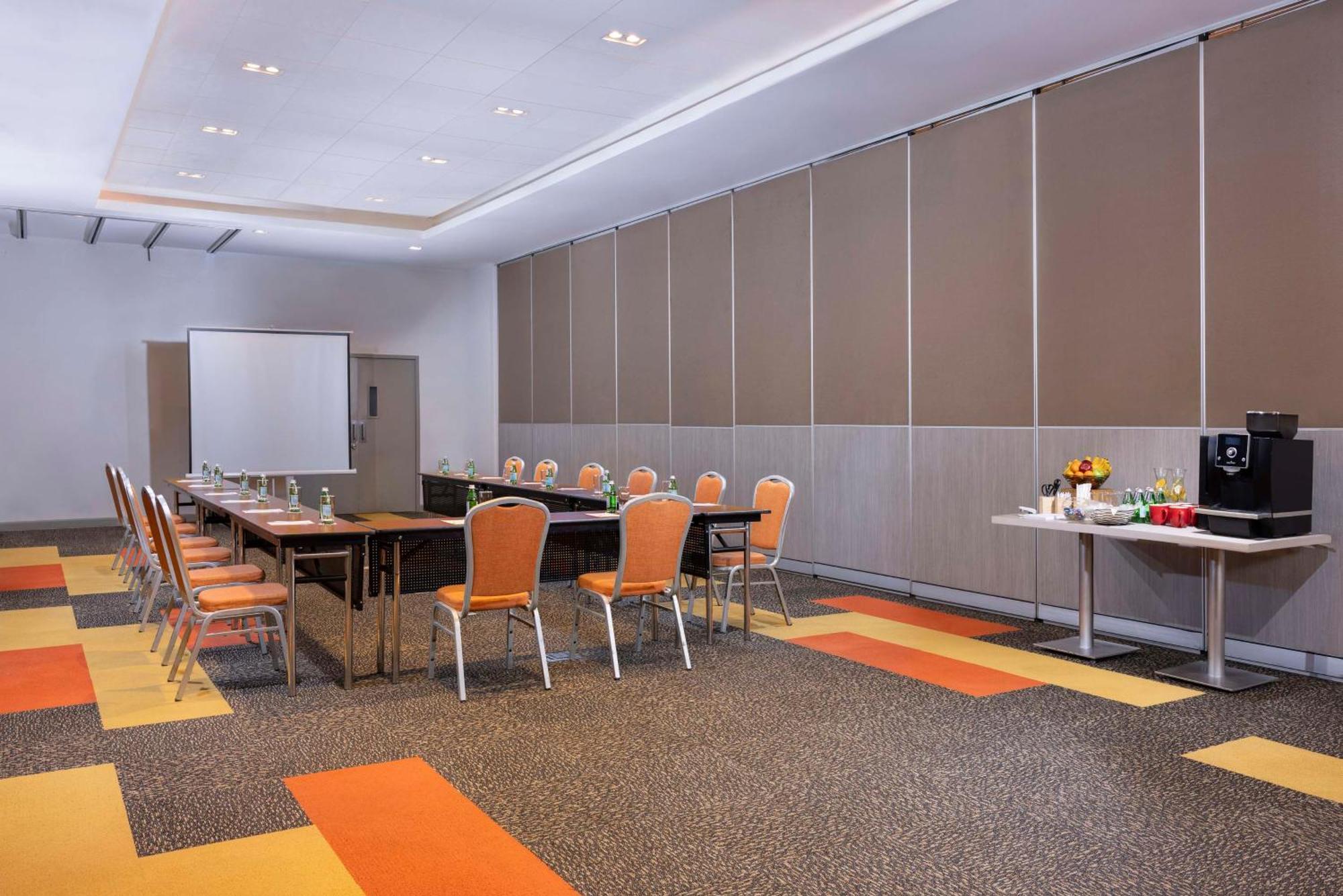 Park Inn By Radisson Iloilo Luaran gambar